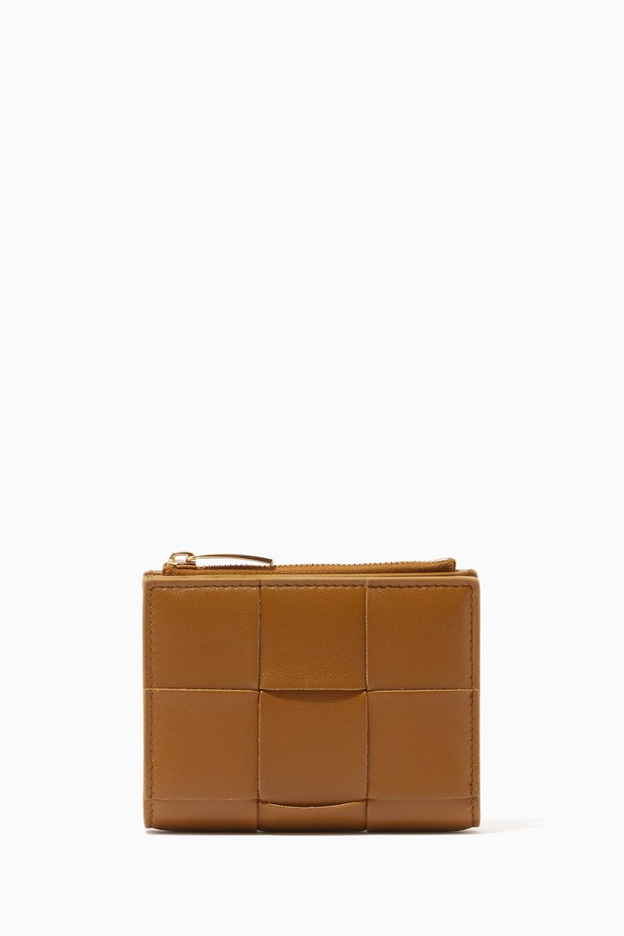 

Bi-fold Zip Wallet in Intrecciato Nappa, Brown