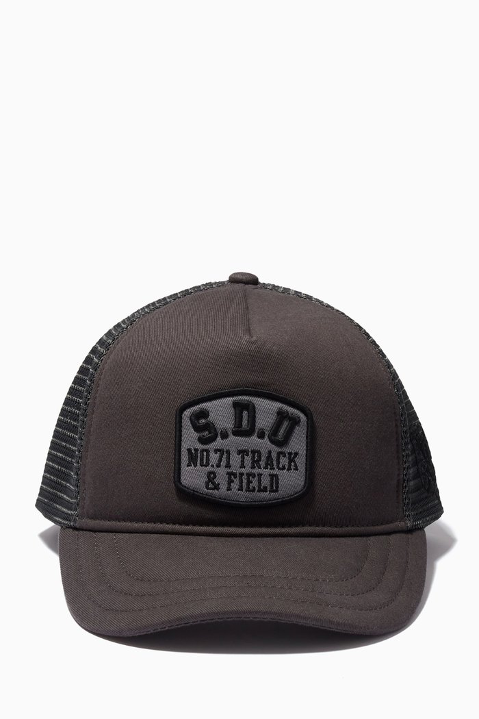 

Classic Trucker Cap in Cotton & Mesh, Black