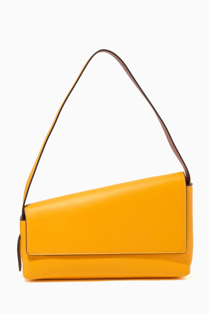 

Acute Shoulder Bag in Nappa, Yellow