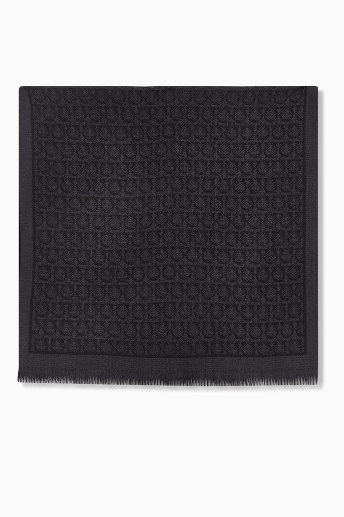 

Gancini Scarf in Wool, Black