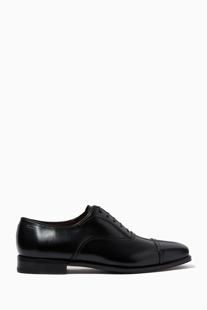 

Cap Toe Oxford Shoes in Calfskin, Black