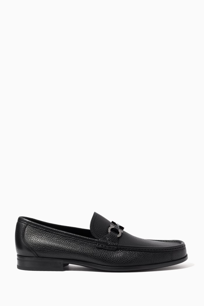 

Grandioso Gancini Ornament Moccasins in Calfskin, Black
