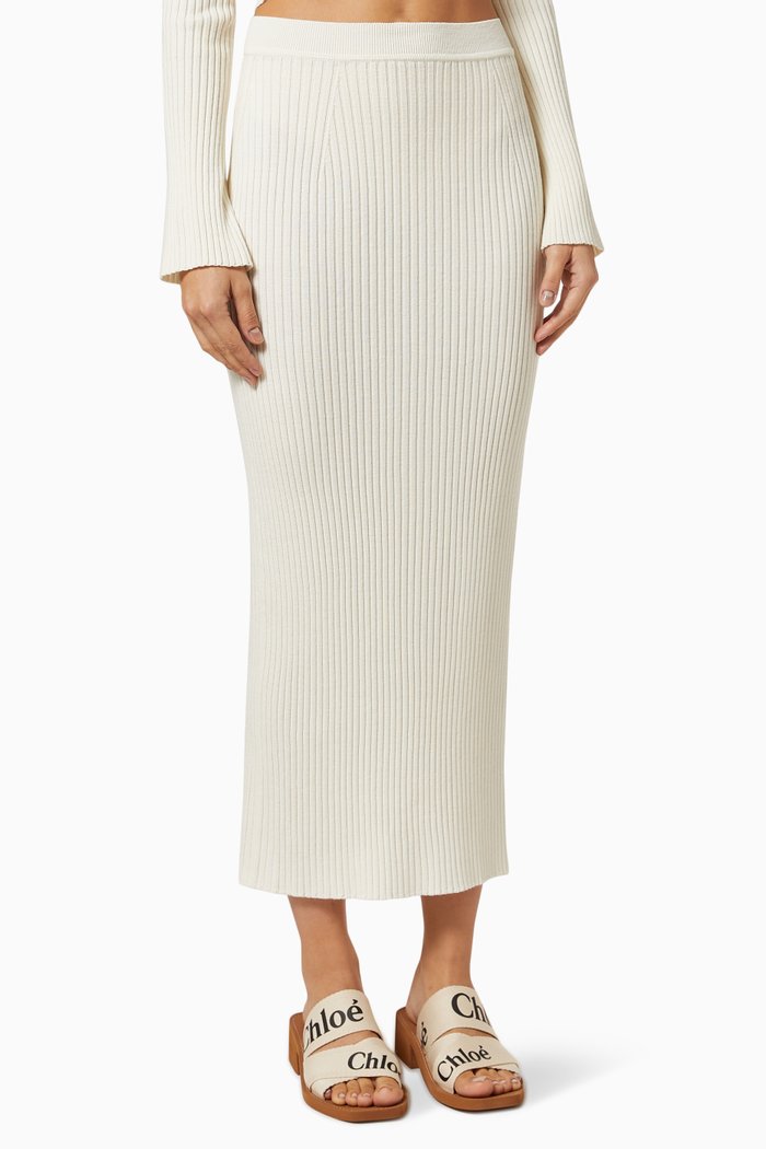 

Fitted Mid-length Skirt in Wool Rib Knit, Neutral