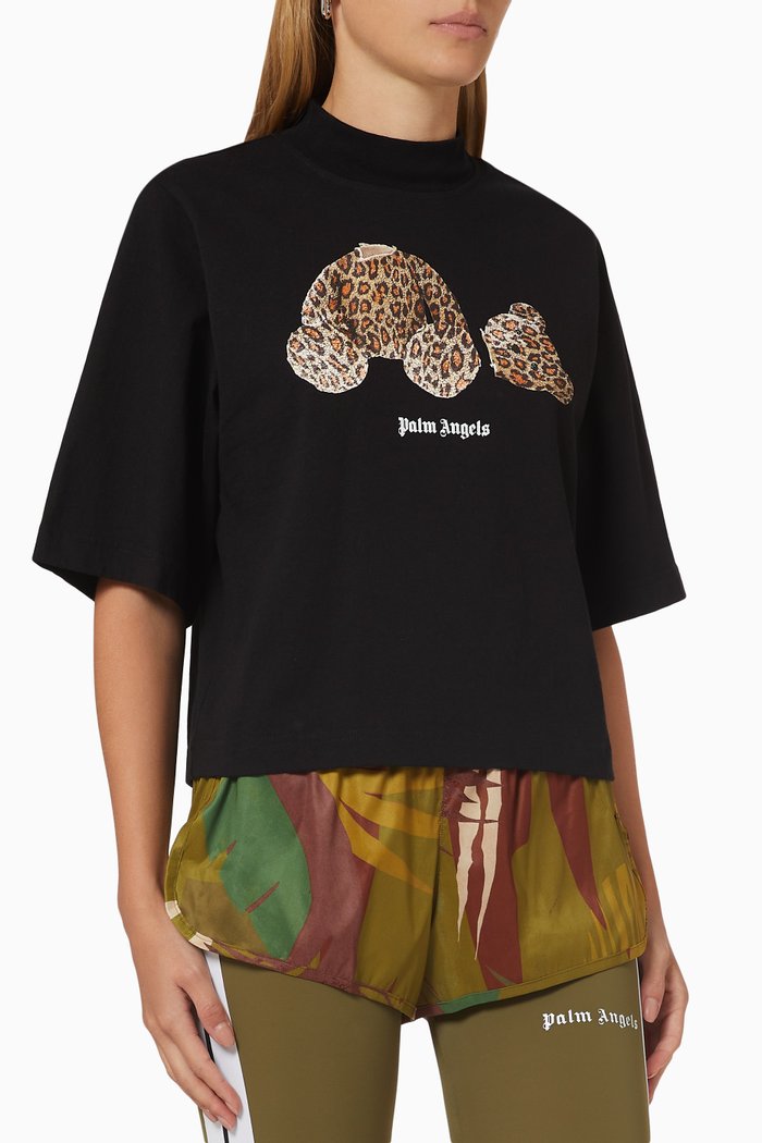 

Leopard Bear Cropped Tee in Jersey, Black