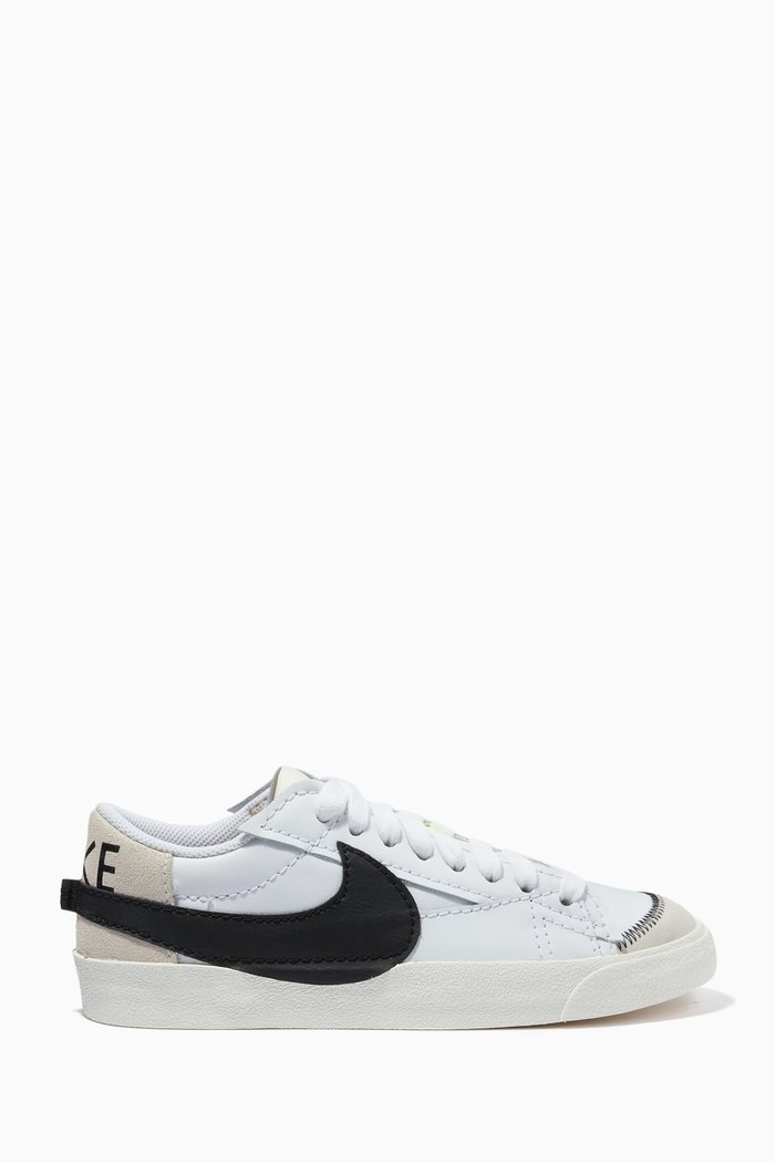 

Blazer Low '77 Jumbo Swoosh Sneakers in Leather, White