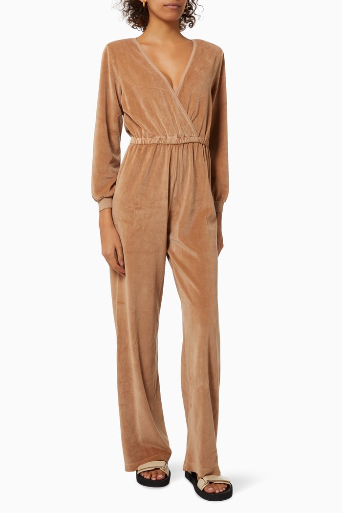

The Selvi Jumpsuit in Velour, Brown