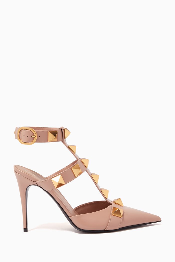 

Valentino Garavani Roman Stud Pumps in Calfskin, Pink