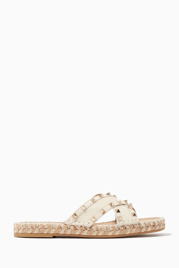 

Valentino Garavani Rockstud Espadrille Slides in Leather, White