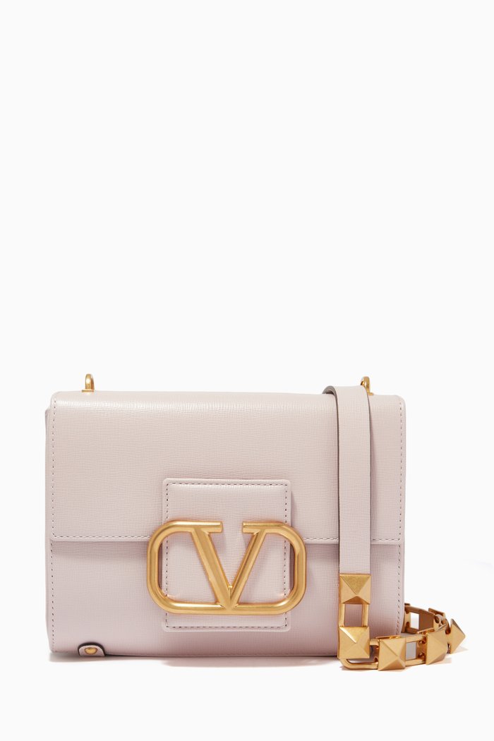

Valentino Garavani Stud Sign Shoulder Bag in Grainy Calfskin, Pink