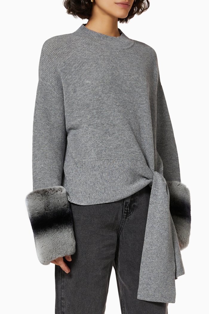

Tie Hem Sweater in Rib-knit & Fur, Grey