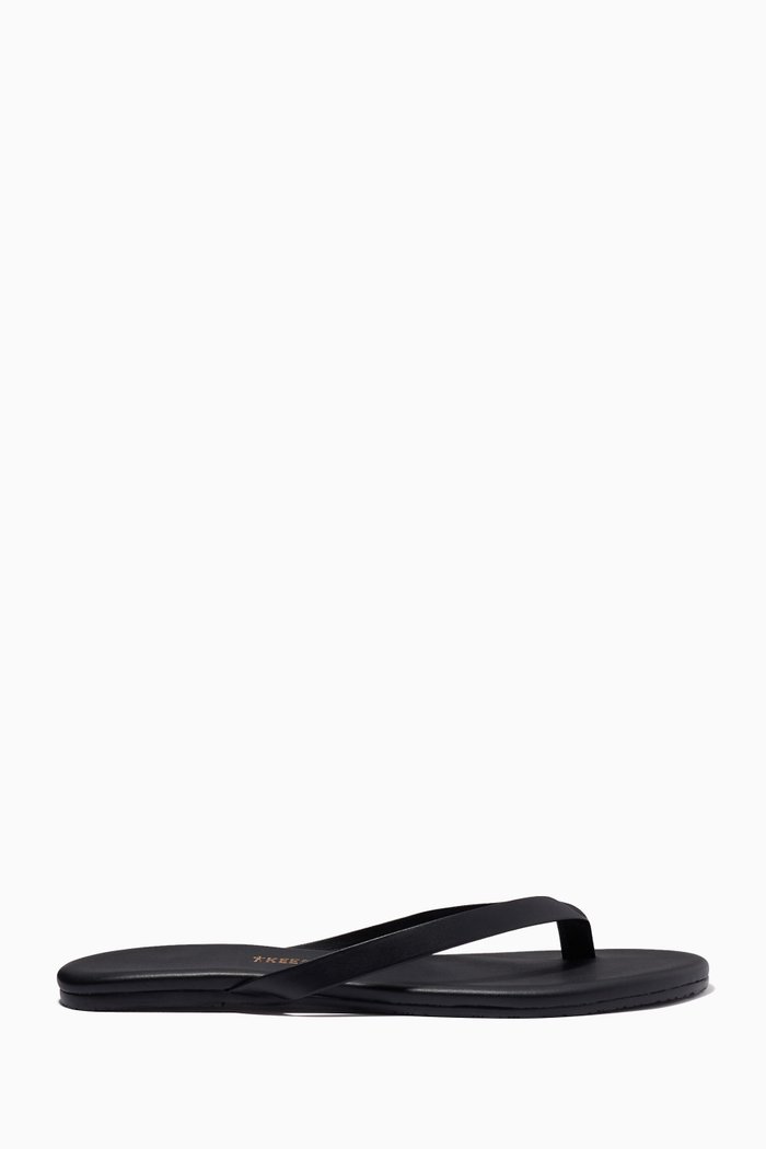

The Boyfriend Matte Flip Flops in Nappa, Black