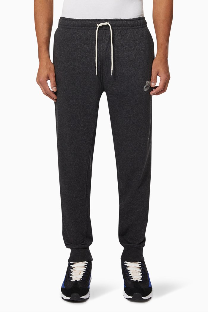 

Sportswear Revival Jogger Pants in Fleece, Black