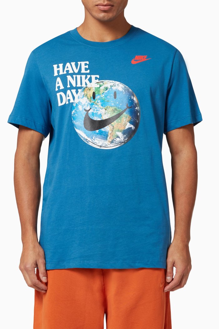 

Sportswear Essential+ Statement T-shirt in Jersey, Blue