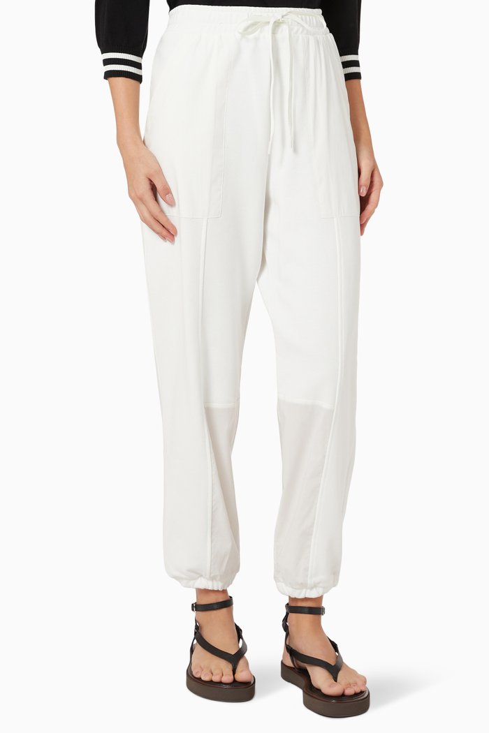 

Monochrome Jogger Pants in Fleece, Neutral