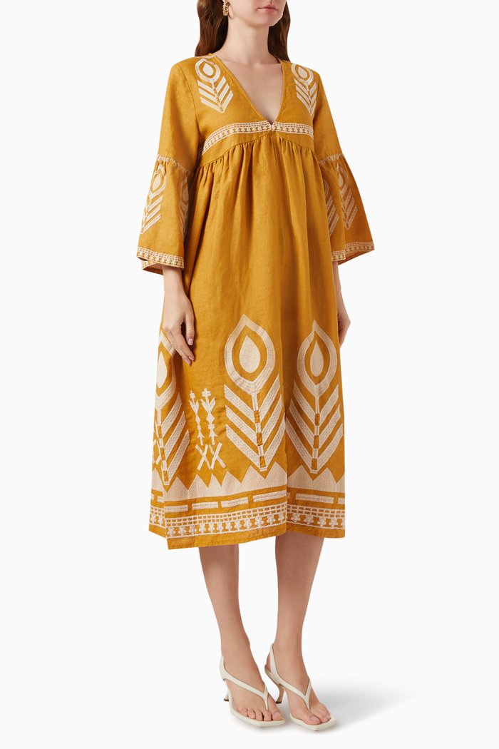 

Contrast Embroidered Dress in Linen, Neutral