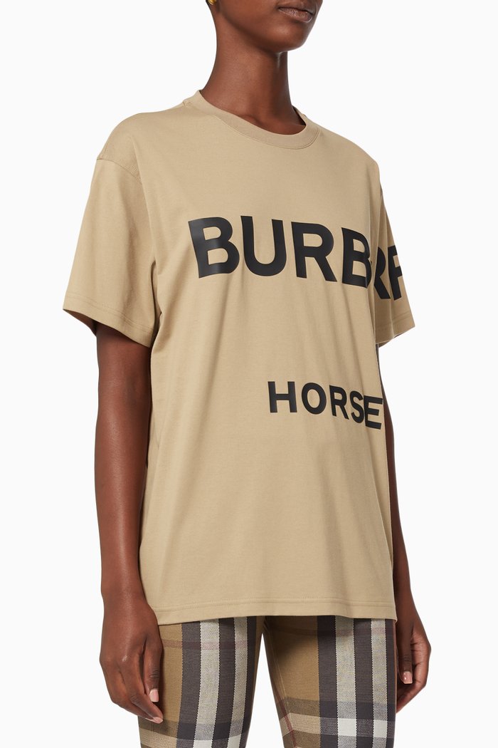 

Carrick Graphic T-shirt in Jersey, Neutral