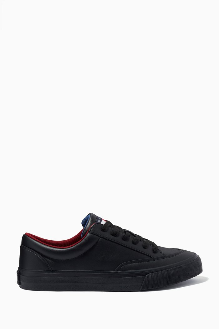 

Skate Vulc Sneakers in Leather, Black