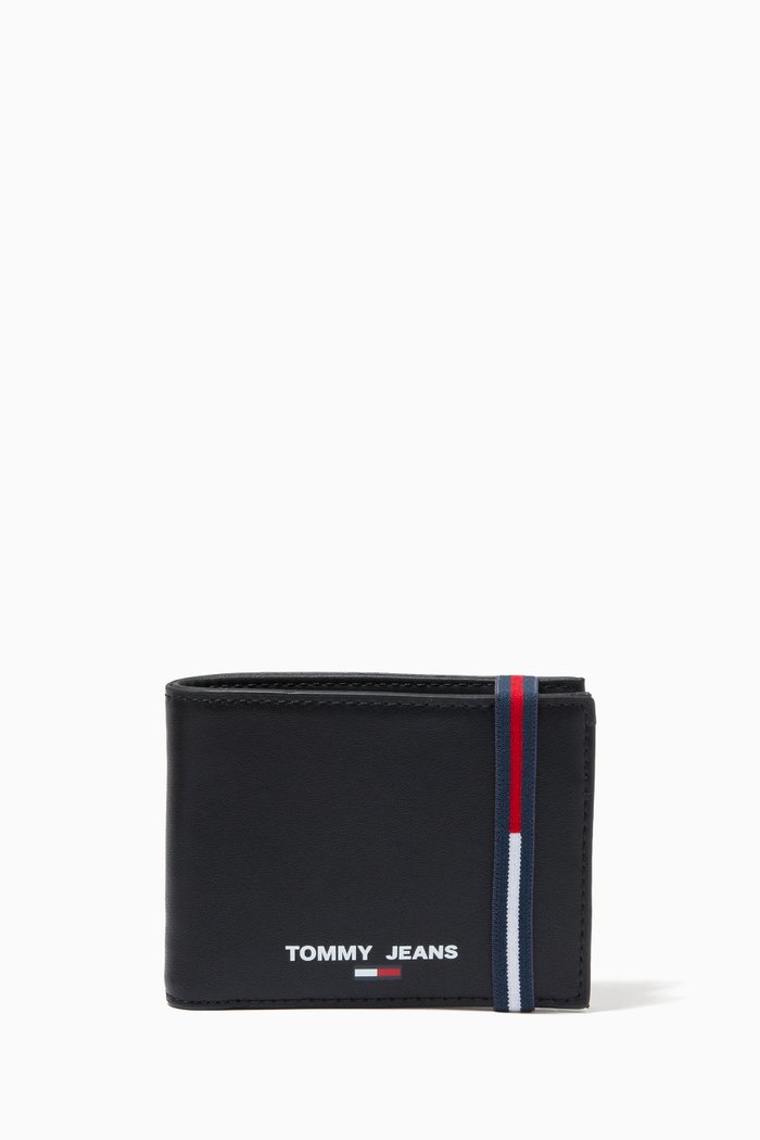 

Essential Recycled Wallet in Recycled Leather, Black