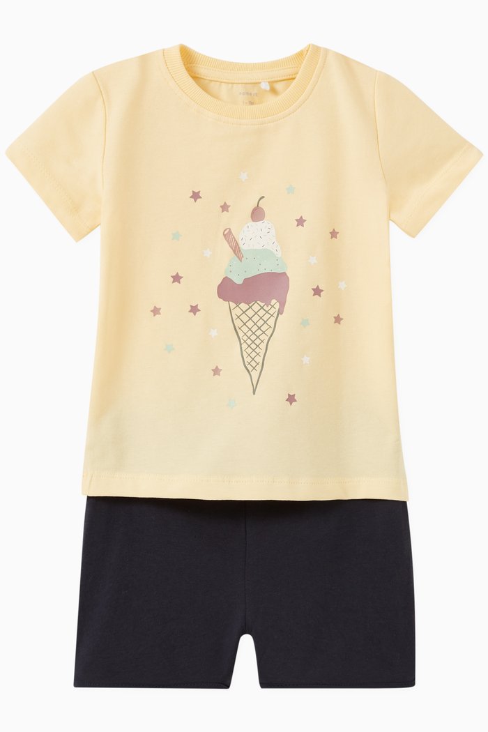 

Jolean T-shirt & Shorts Set in Cotton, Yellow
