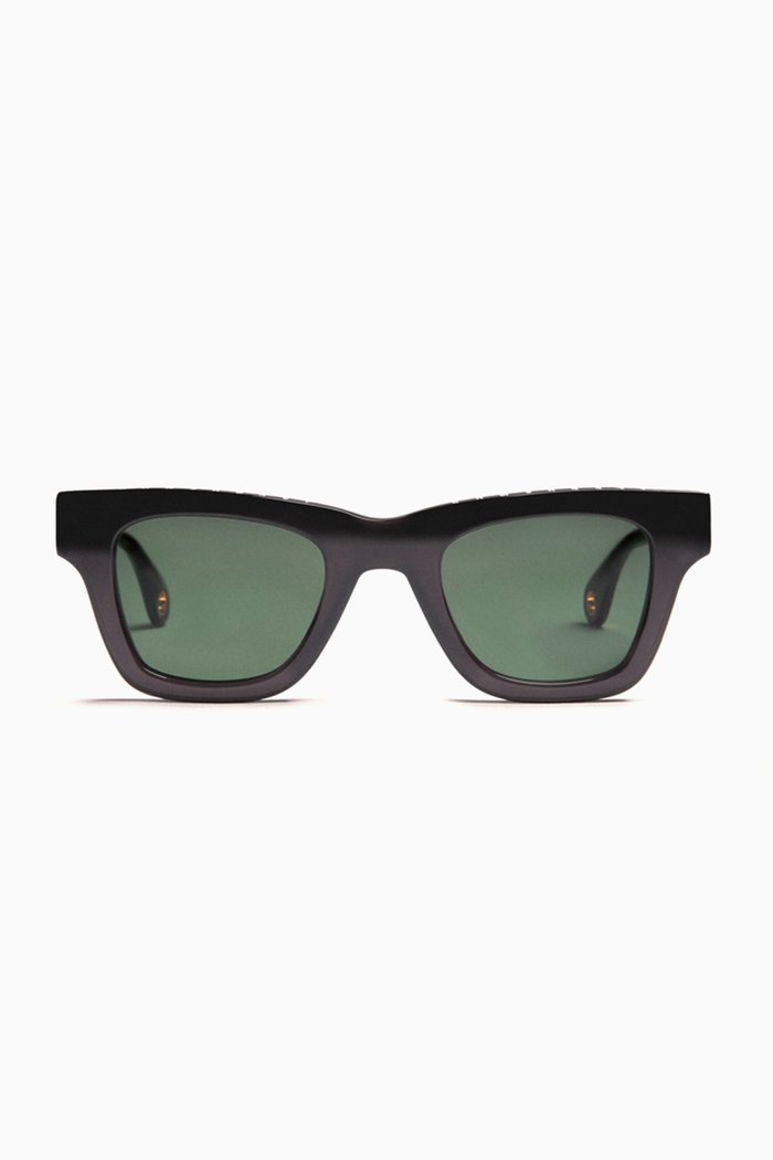 

Les Lunettes Nocio Sunglasses in Acetate, Black