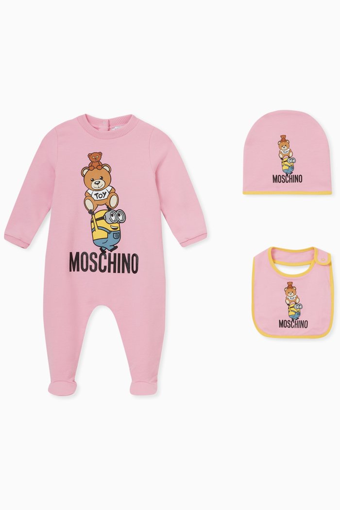 

Minions© Teddy Print Onesie, Hat & Bib Set, Pink