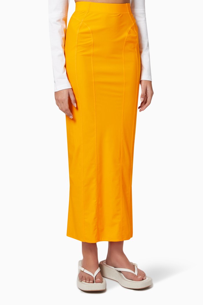 La Jupe Tuba in Nylon, Orange