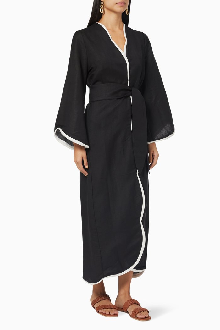 

Long Belted Robe in Linen, Black