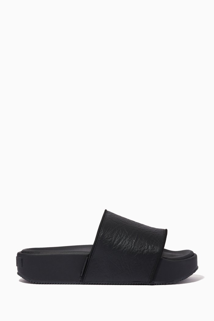 

Y-3 Slides in Leather, Black