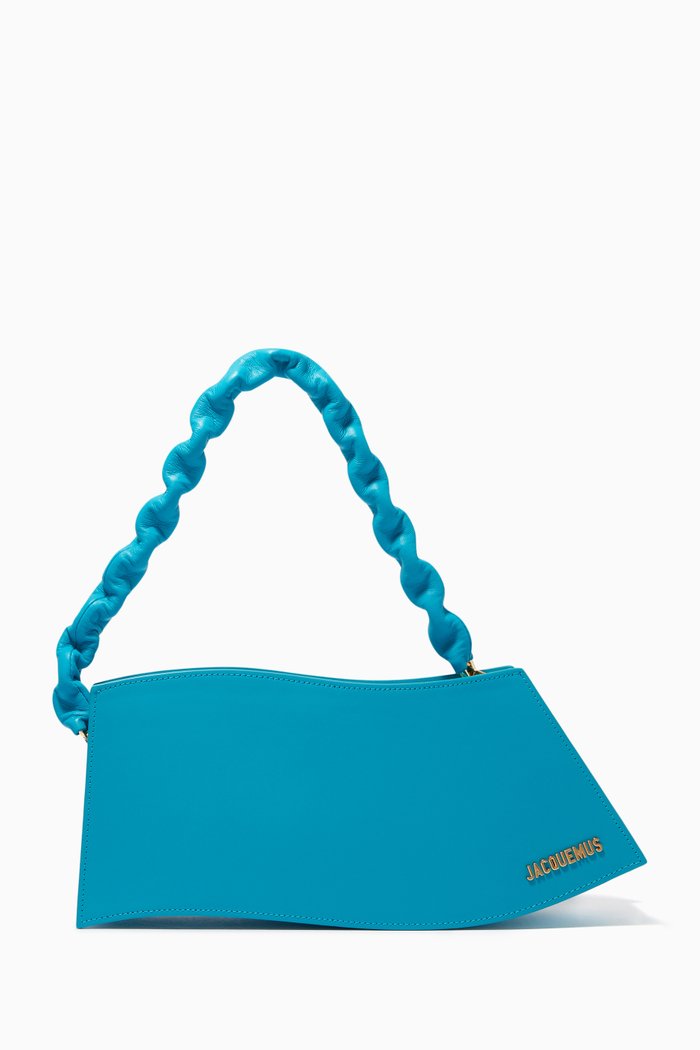 

La Vague Shoulder Bag in Leather, Blue