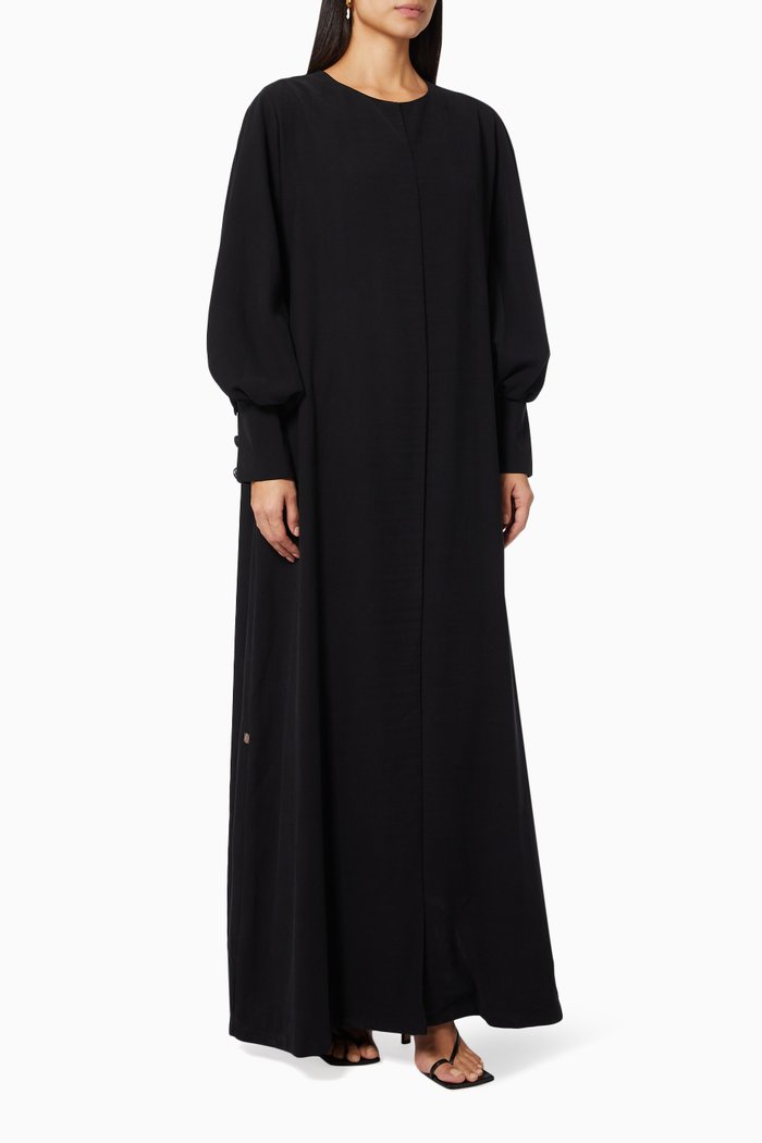

Round Neck Abaya in Crushed Cotton, Black