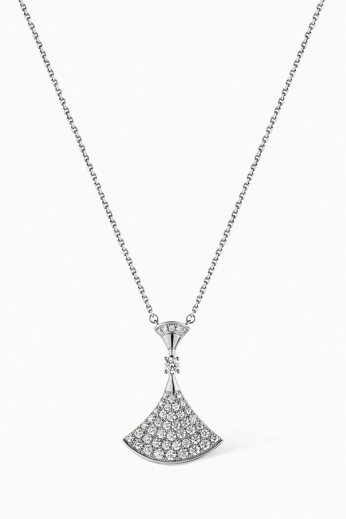 

Divas' Dream Diamond Necklace in White Gold, Silver