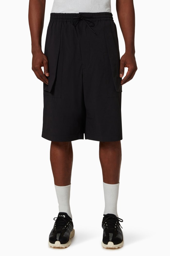 Classic Light Utility Shorts in Nylon, Black