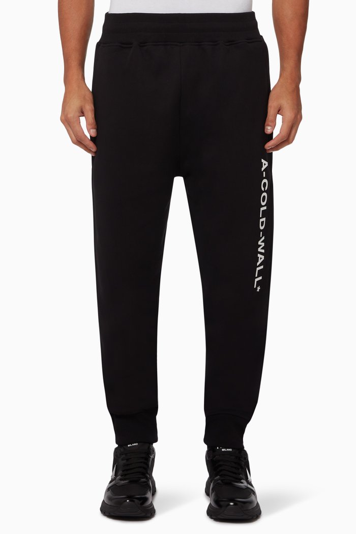 

Essential Logo Sweatpants in Cotton, Black