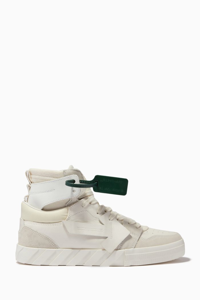 

High Vulcanized Floating Arrow Sneakers in Mixed Leather, Neutral