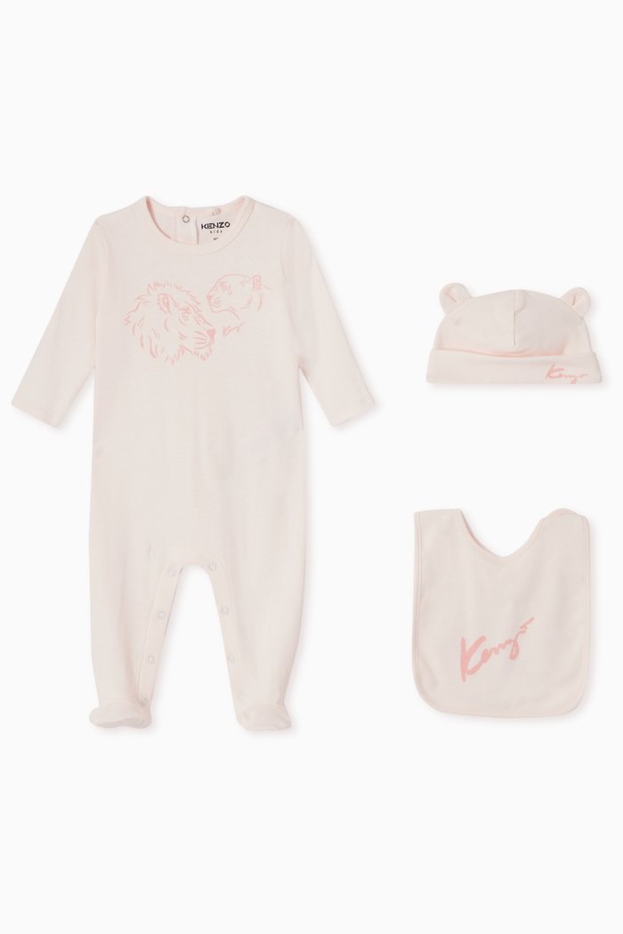 

Lion Print Pyjamas, Hat & Bib Set in Organic Cotton, Pink