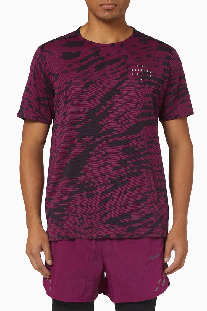 T-shirt in Nylon, Purple