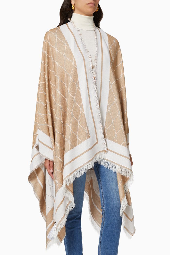 

Diamond Cape in Silk Twill, Brown