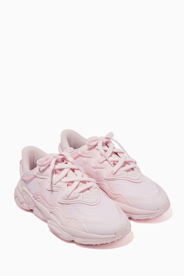 

Ozweego Sneakers in Textile & Suede, Pink