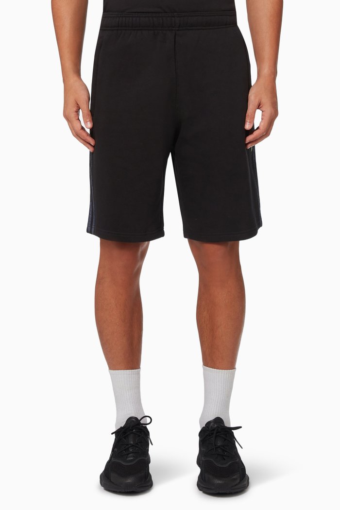 

Camo Shorts in Fleece, Black