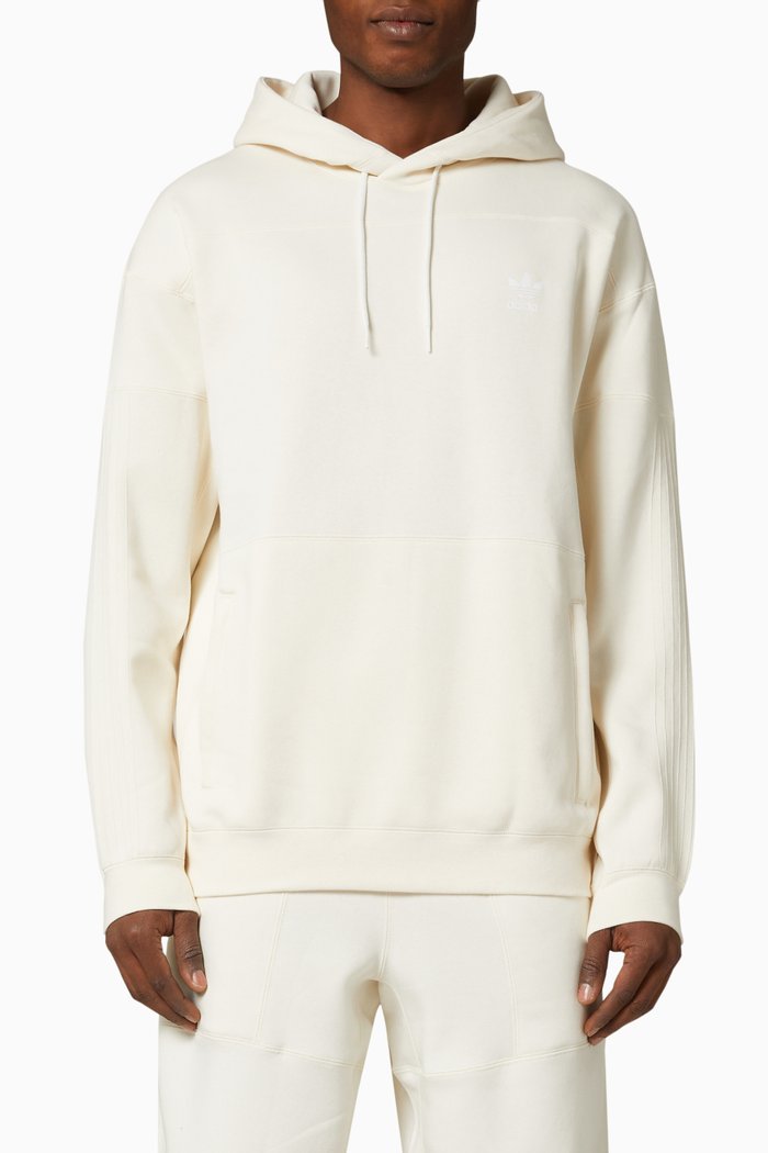 

Adidas Clean Classics Hoodie in Fleece, Neutral