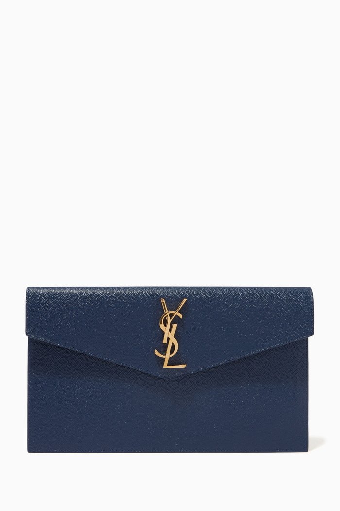 

Uptown Pouch in Grain de Poudre Embossed Leather, Blue