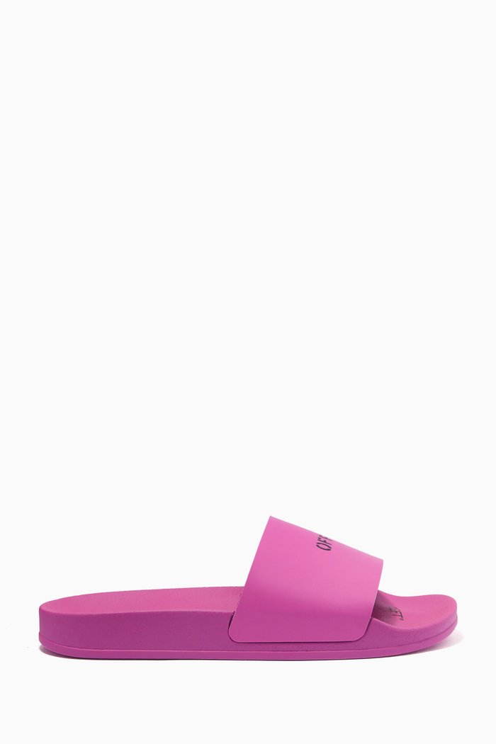 

Logo Slides in Rubber, Pink
