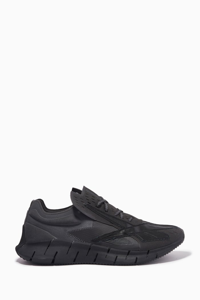 

x Maison Margiela Zig 3D Storm "Memory Of" Shoes in Textile, Black