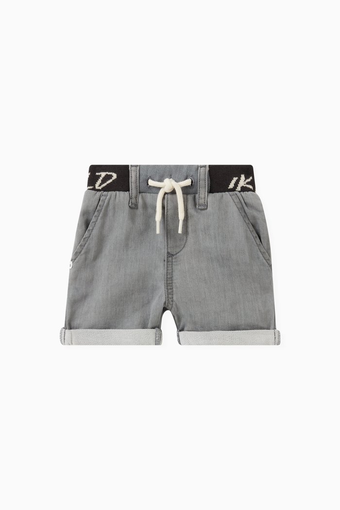 

Bermuda Shorts in Denim, Purple