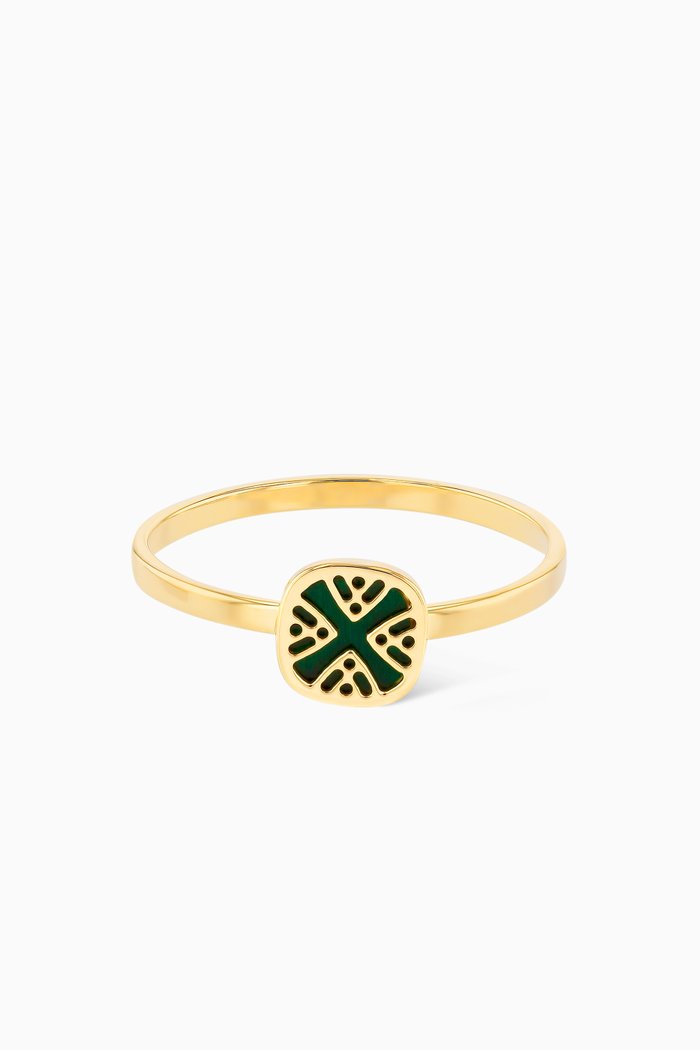

Amelia Alhambra Mother of Pearl Ring in 18kt Yellow Gold