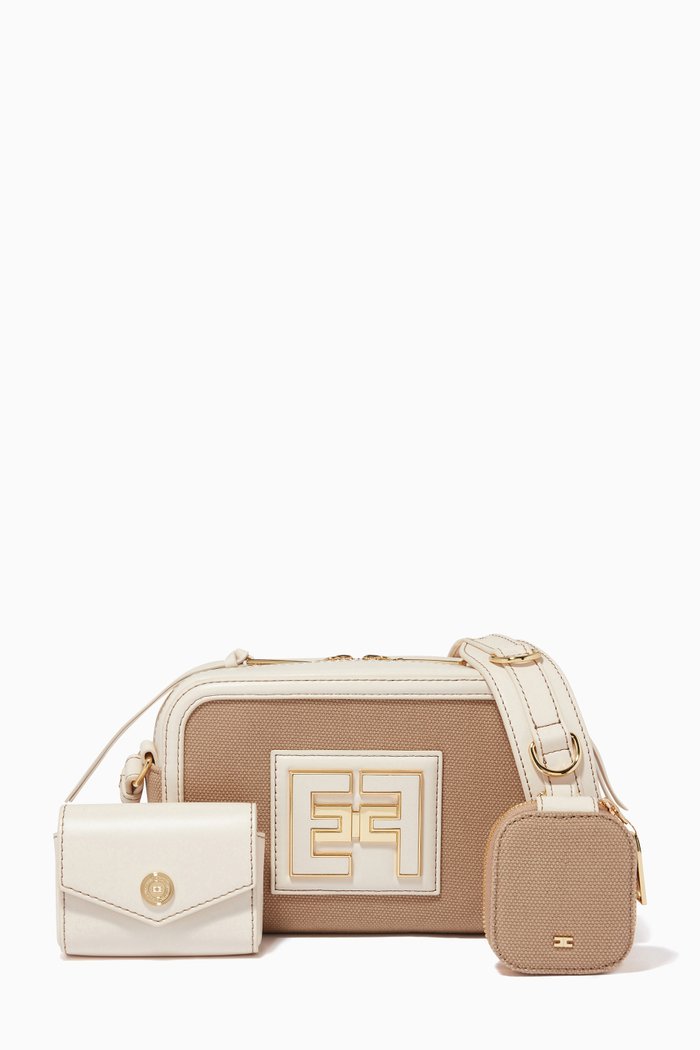 

Logo Shoulder Bag in Canvas, Brown