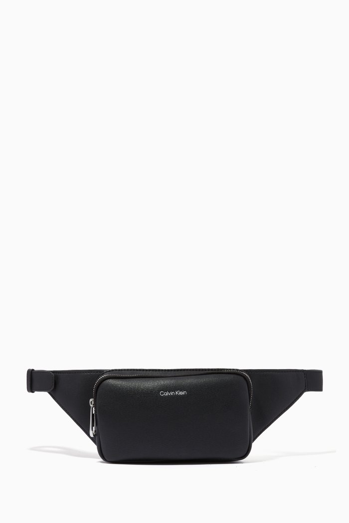 

Minimalism Belt Bag in Faux Leather, Black