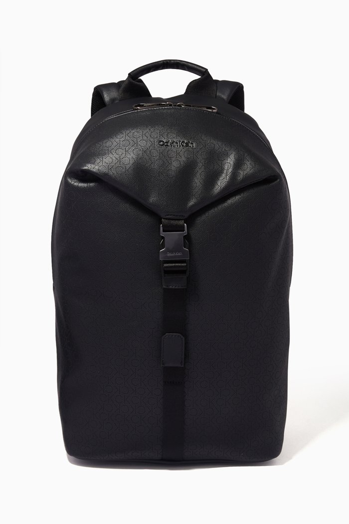 

Round Backpack in Perforated Recycled Faux Leather, Black
