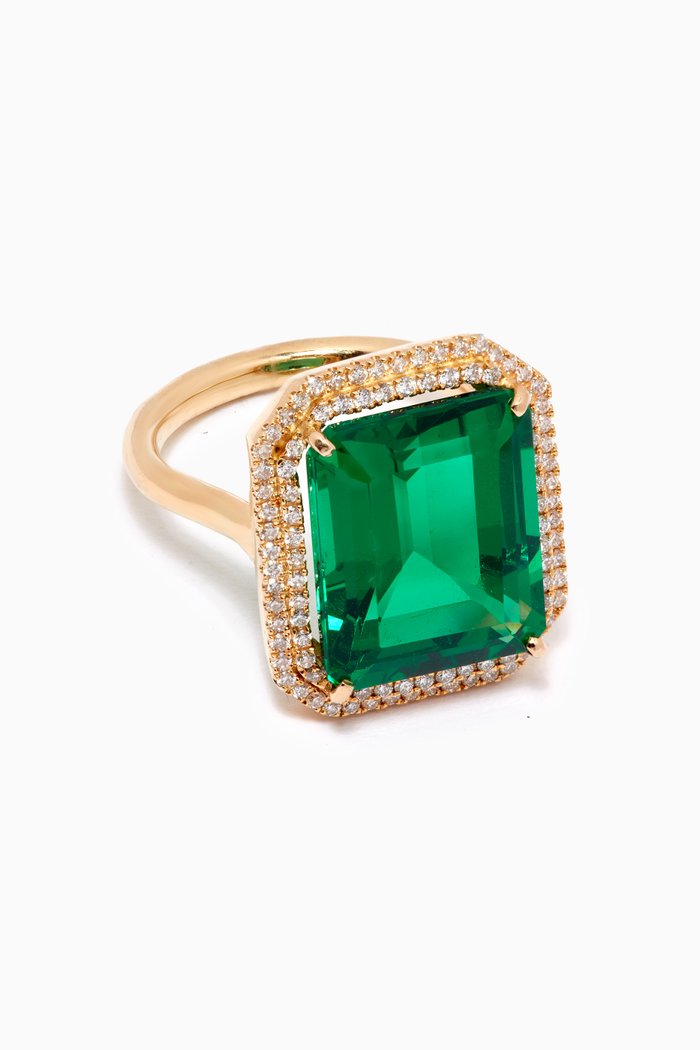 

Emerald Ring with Diamonds in 18kt Yellow Gold