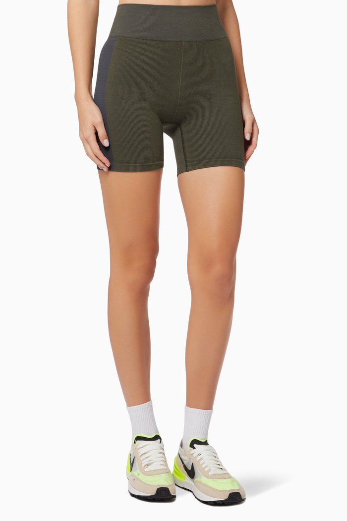 Seamless Rib Shorts in Cotton Blend, Green